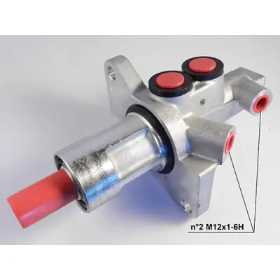 Novedad Cilindro principal de freno HELLA 8AM 355 504-941